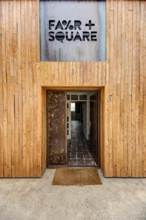  Hostel Fair and Square  Белград